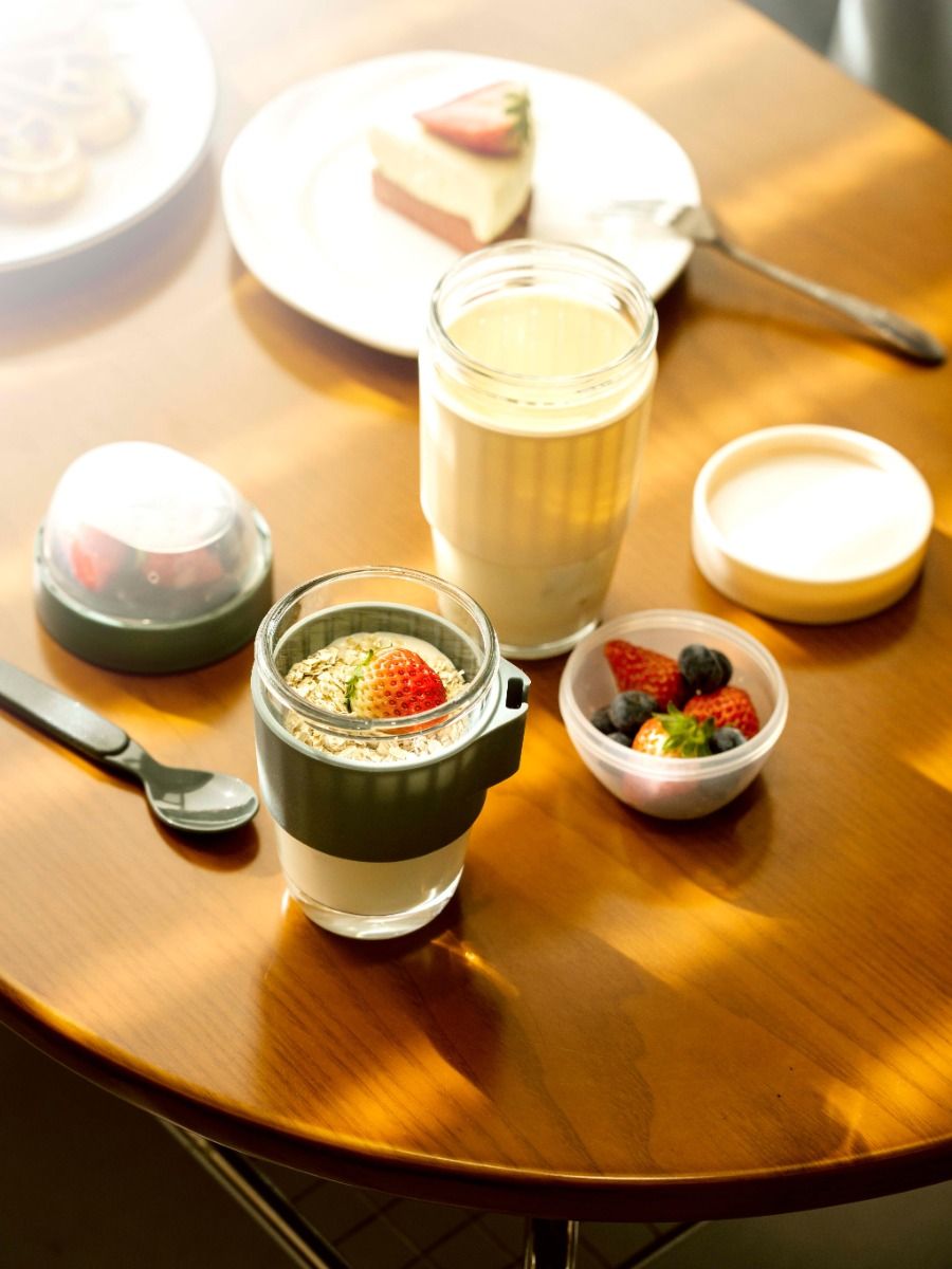 Stegl Yogurt Glass Cup With Plastic Spoon 320ml